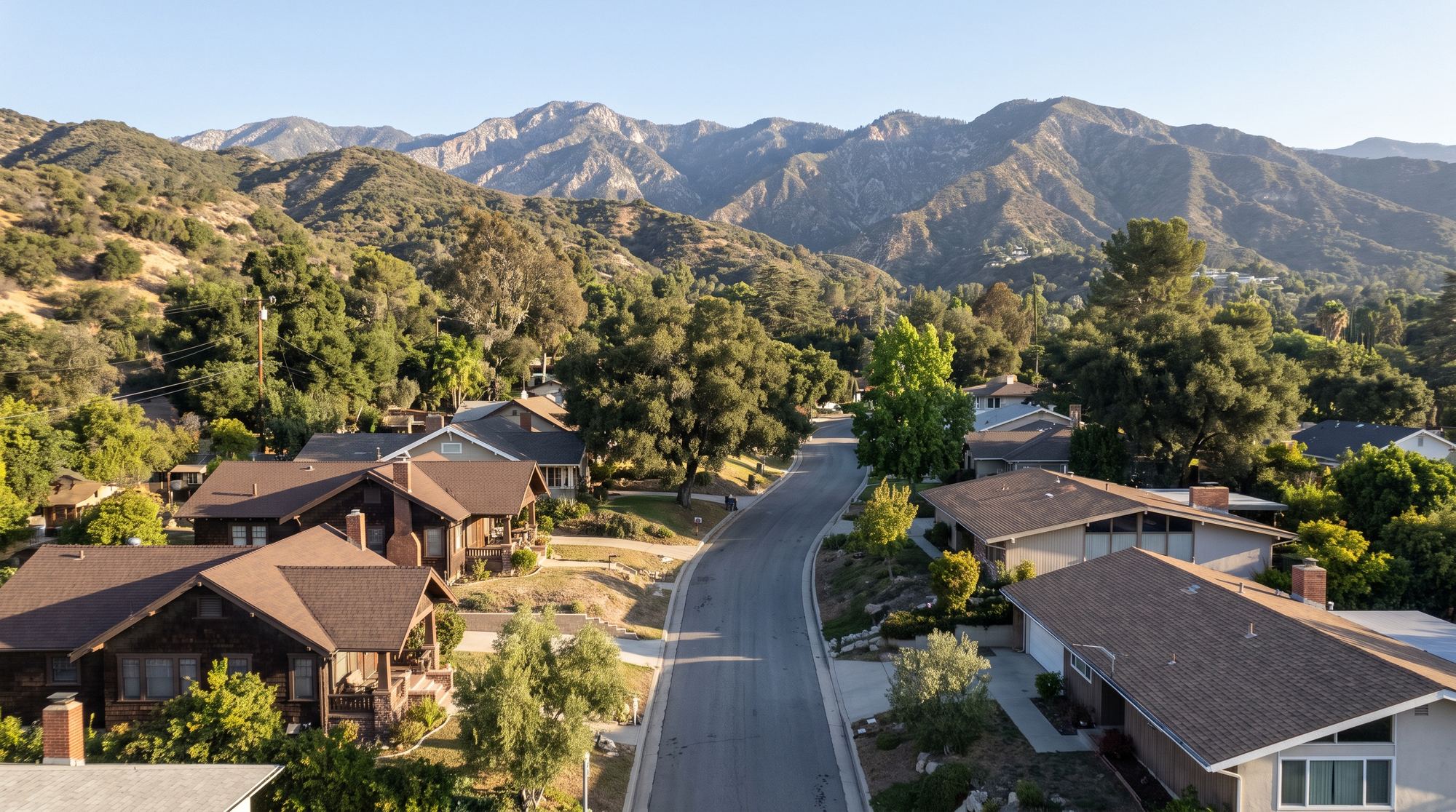 Foothill street in Altadena below the San Gabriel mountains